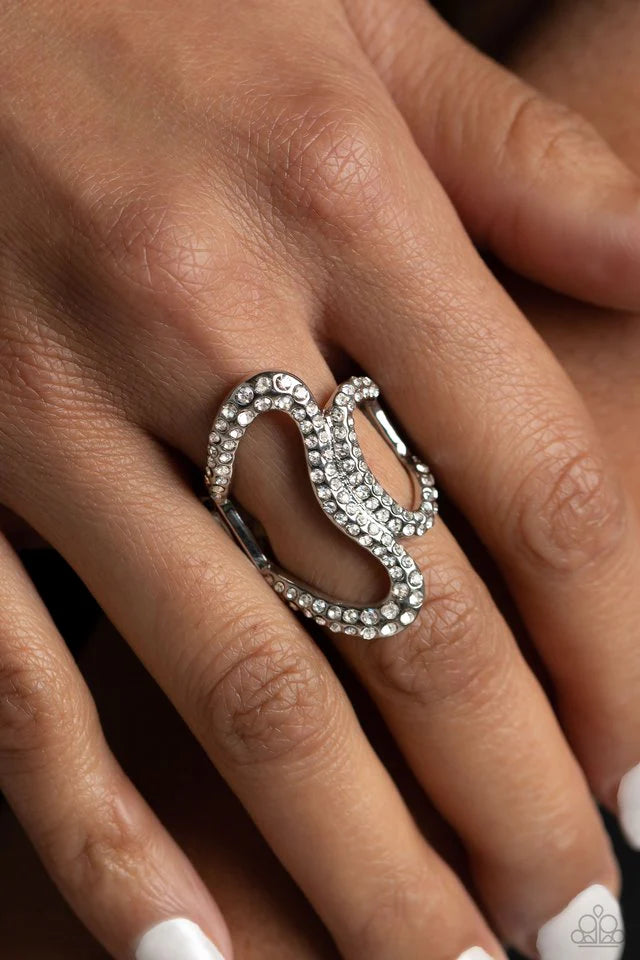 Paparazzi Ring ~ Gap Year - White
