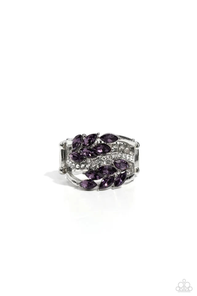 Paparazzi Ring ~ Luminously Leafy - Purple