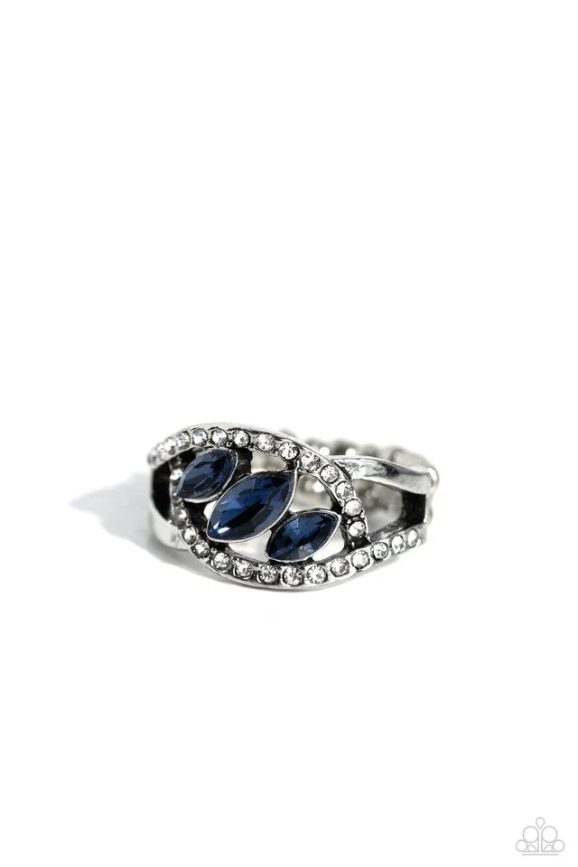 Paparazzi Ring ~ Stiletto Sparkle - Blue