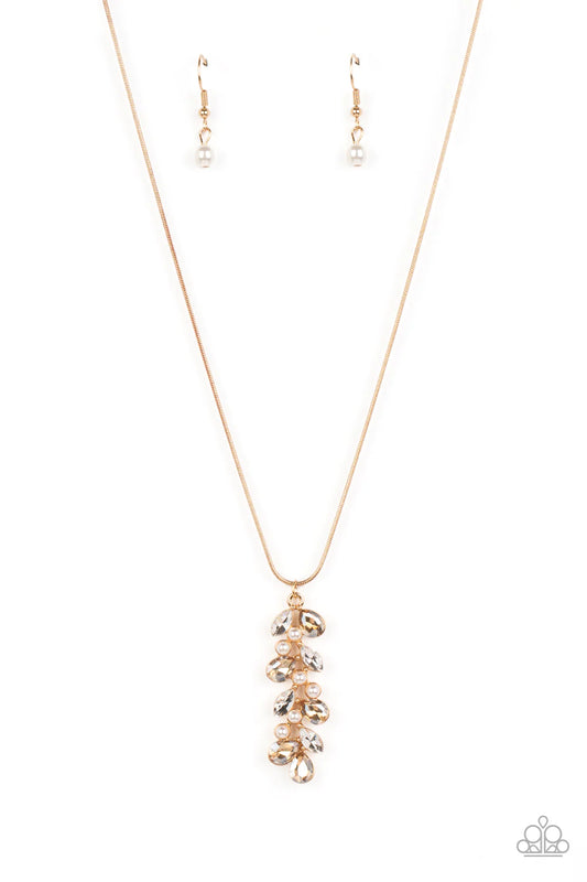Pearls Before VINE - Gold - Paparazzi Necklace
