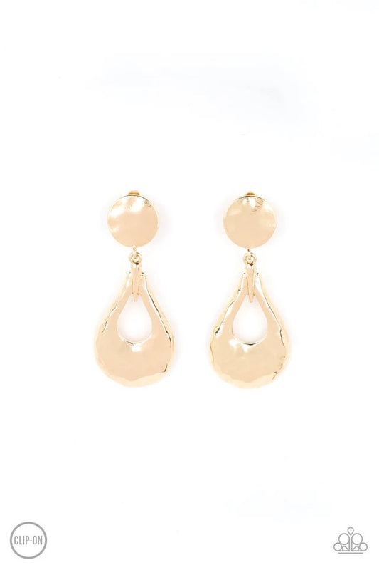 Paparazzi Earring ~ Metallic Magic - Gold
