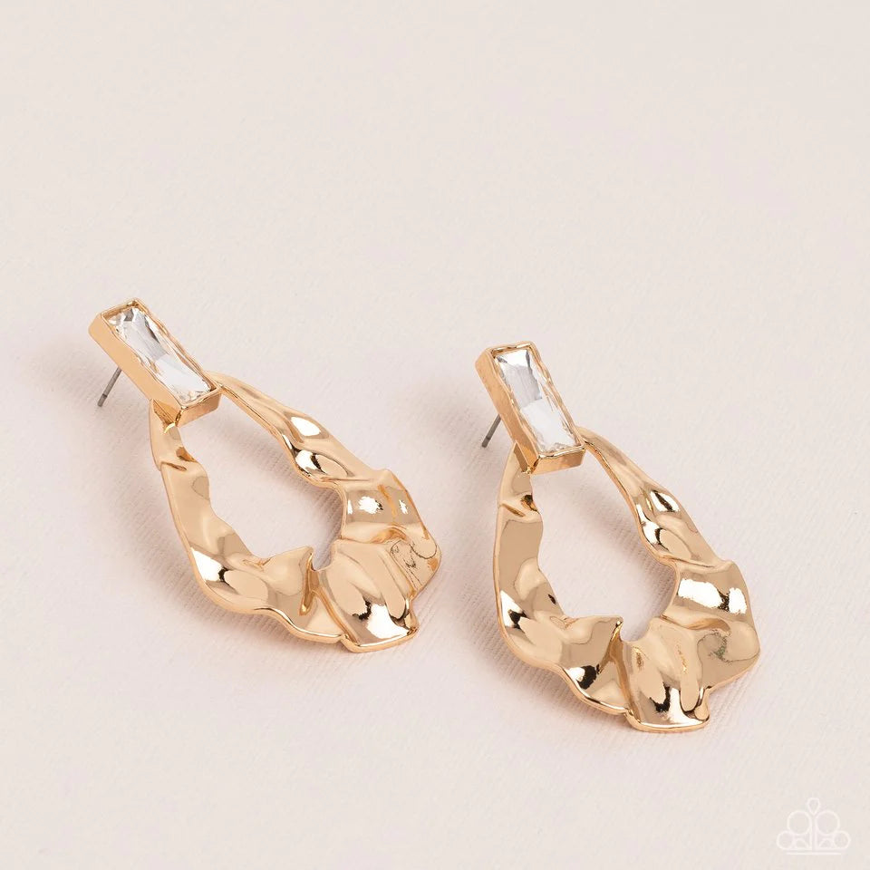 Paparazzi Earring ~ Metro Meltdown - Gold