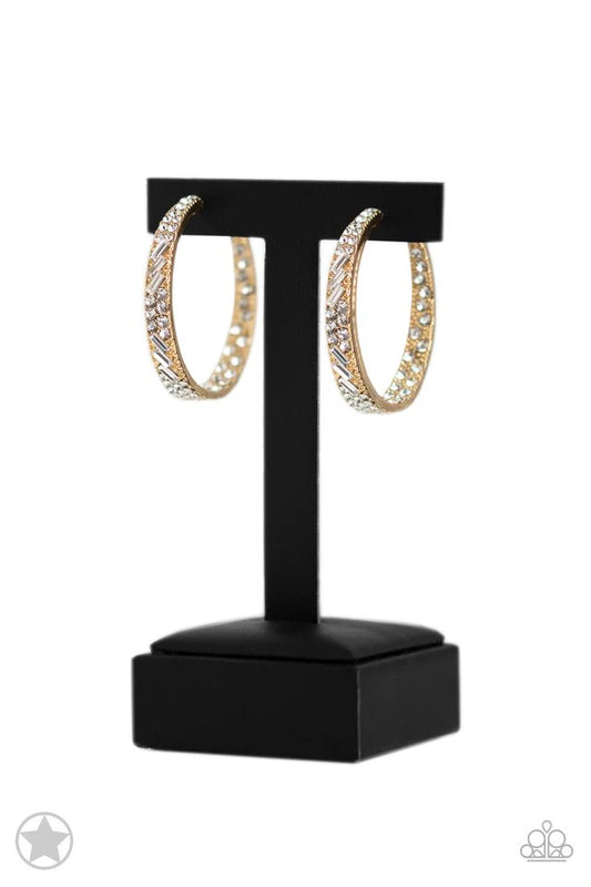 Paparazzi Earring ~ GLITZY By Association - Gold