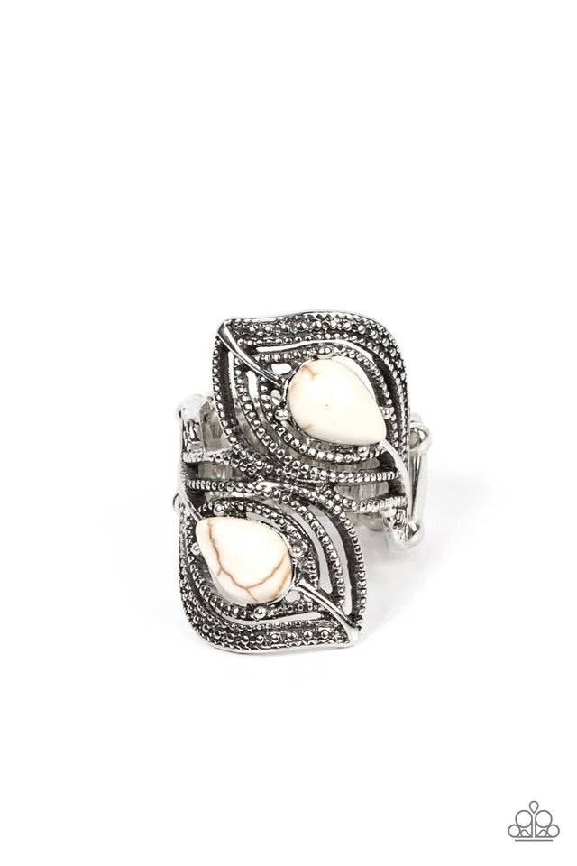 Paparazzi Ring ~ Mesa Mystique - White